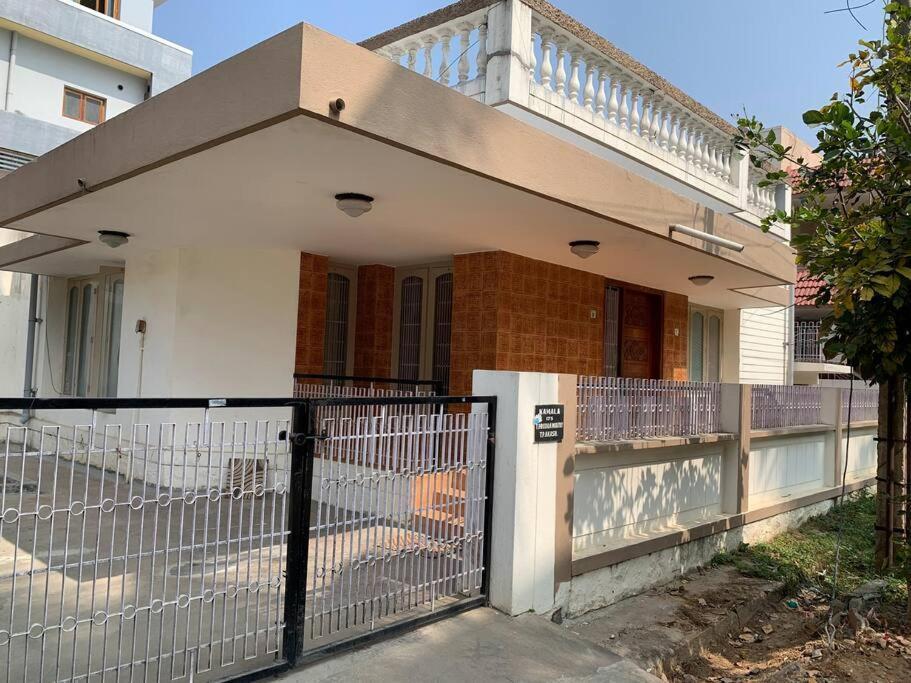 Kamala Holiday Home Mysore Exterior photo